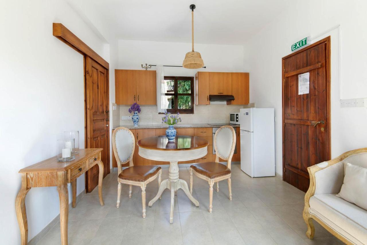 Meleni Cottage Houses Parekklisia Экстерьер фото