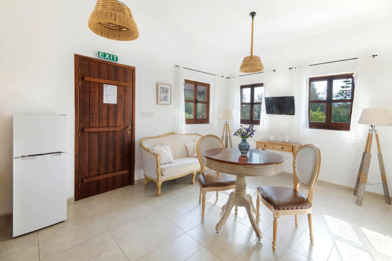 Meleni Cottage Houses Parekklisia Экстерьер фото
